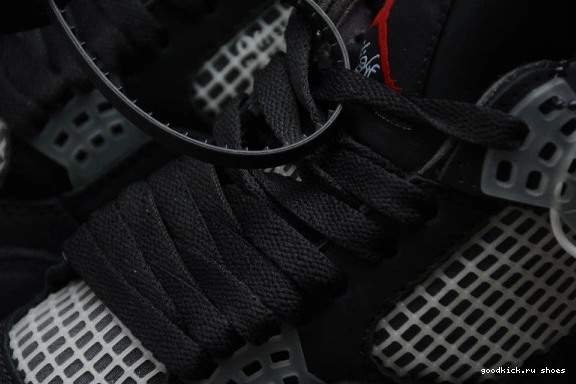 CV9388-001 x O-W 4 Air CV9388-001 “Bred” Jordan 0321